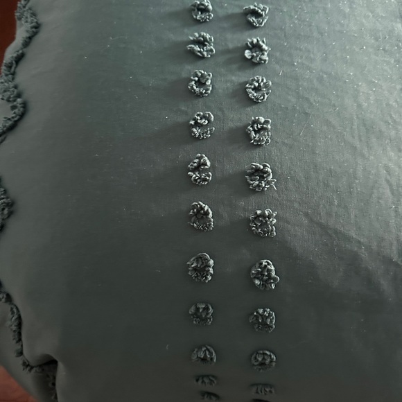 Forest green queen size tufted duvet cover and sham set - Picture 3 of 9